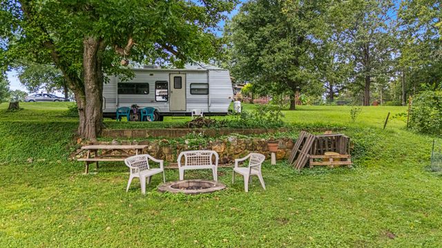 415 Farrell Street, West Plains, MO 65775