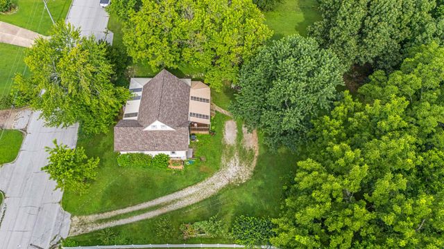 415 Farrell Street, West Plains, MO 65775