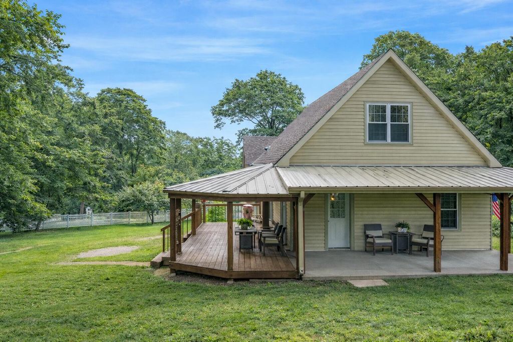 415 Farrell Street, West Plains, MO 65775