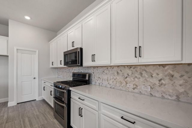 10102 Water Harbor Drive, Missouri City, TX 77459