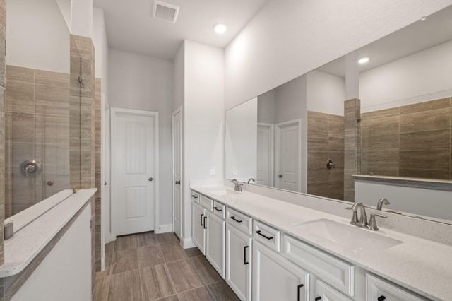 10102 Water Harbor Drive, Missouri City, TX 77459