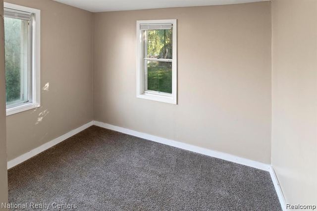 371 Nebraska, Pontiac, MI 48341