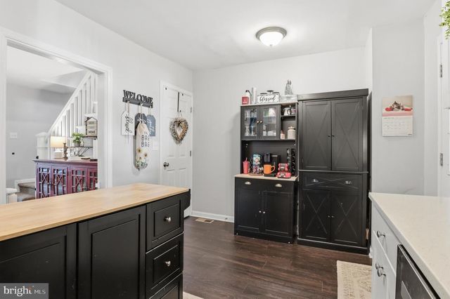 30 N PENN ST, Hanover, PA 17331