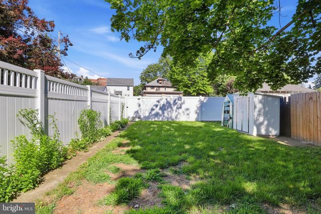 30 N PENN ST, Hanover, PA 17331