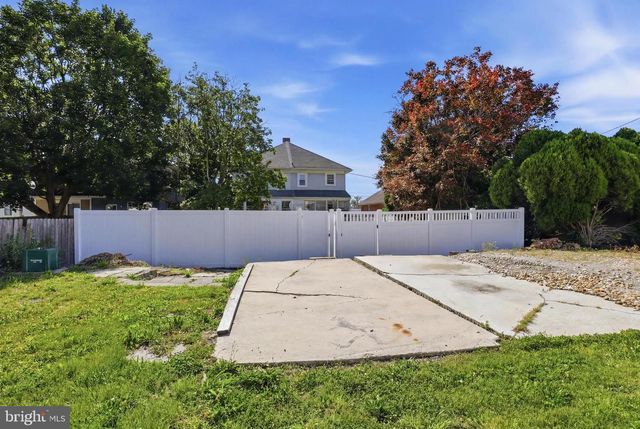 30 N PENN ST, Hanover, PA 17331
