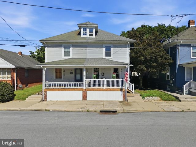 30 N PENN ST, Hanover, PA 17331