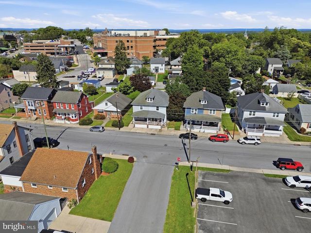 30 N PENN ST, Hanover, PA 17331