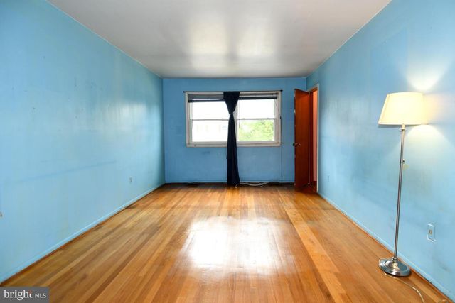 7445 CALDER DR, Capitol Heights, MD 20743
