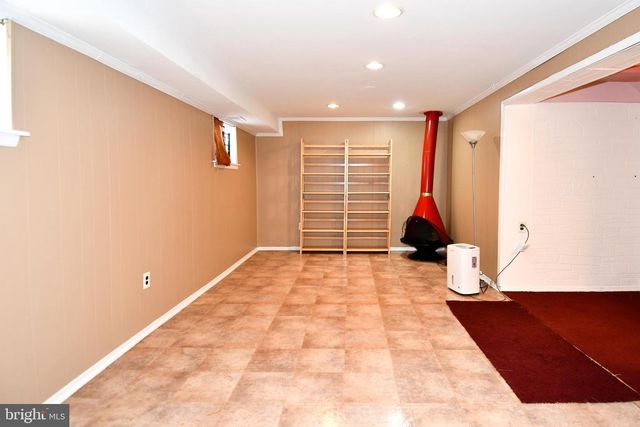 7445 CALDER DR, Capitol Heights, MD 20743