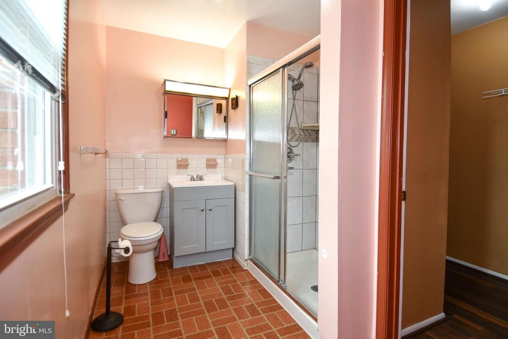 Image 21 of property listing at 7445 CALDER DR, Capitol Heights, MD 20743