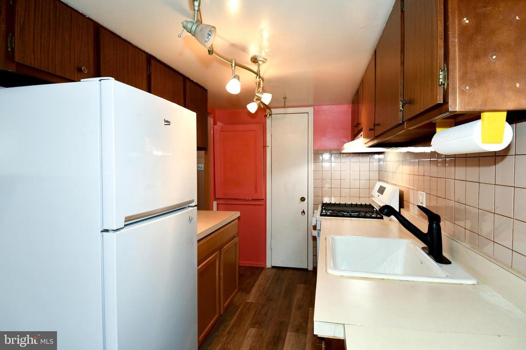 Image 5 of property listing at 7445 CALDER DR, Capitol Heights, MD 20743