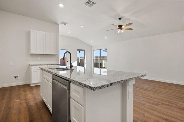 2607 Garland Avenue, Lubbock, TX 79407