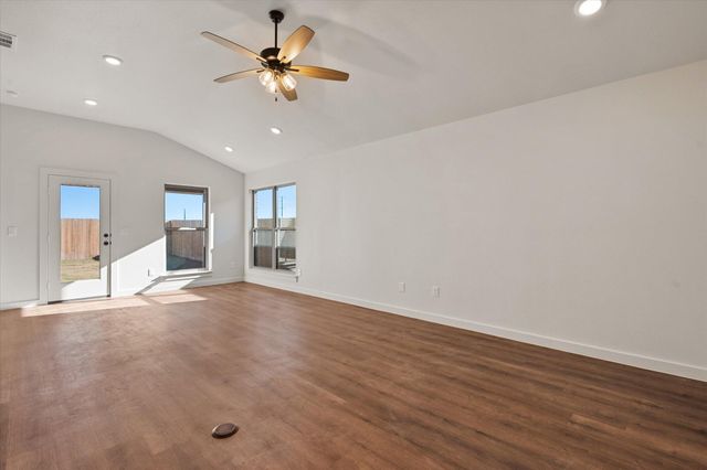 2607 Garland Avenue, Lubbock, TX 79407