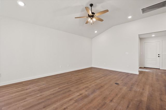 2607 Garland Avenue, Lubbock, TX 79407