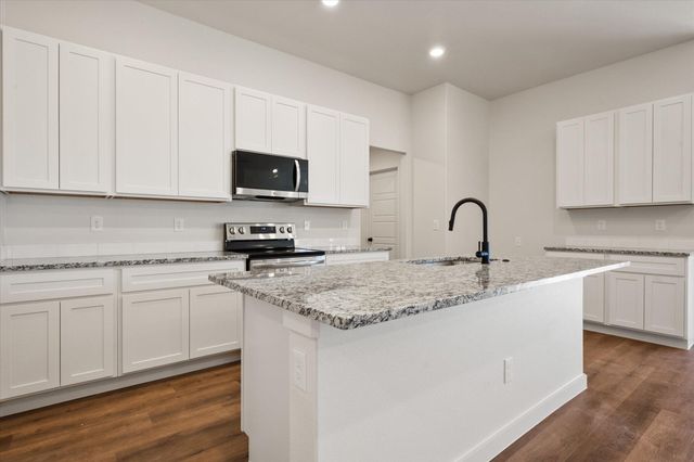 2607 Garland Avenue, Lubbock, TX 79407