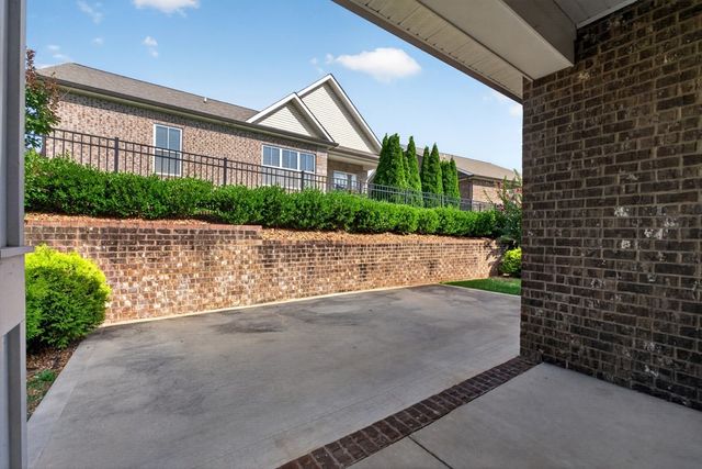 1111 Cross Pointe Drive, Cookeville, TN 38506