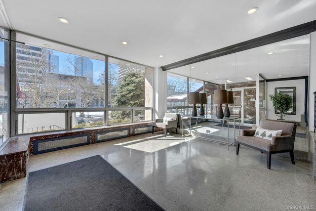 10 N Broadway 4B, White Plains, NY 10601