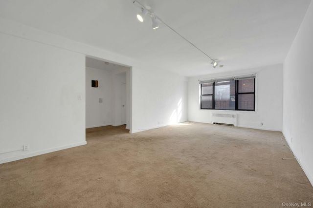 10 N Broadway 4B, White Plains, NY 10601