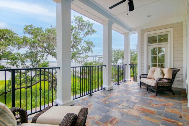 108 Fairbanks Oak Alley Unit 201, Charleston, SC 29492