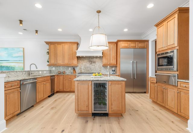 108 Fairbanks Oak Alley Unit 201, Charleston, SC 29492