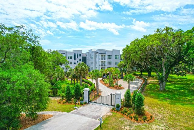 108 Fairbanks Oak Alley Unit 201, Charleston, SC 29492