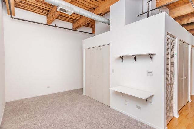 625 W Jackson Boulevard 212, Chicago, IL 60661