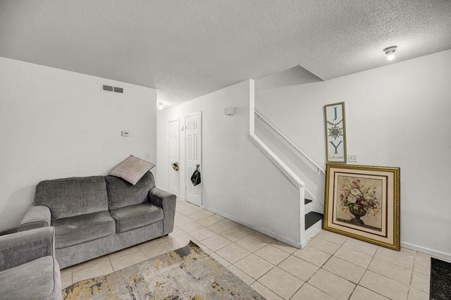 105 Magwood Drive, Summerville, SC 29485