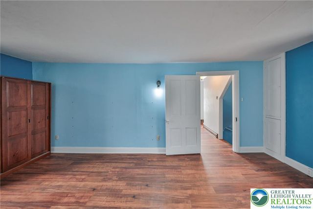 1333 Spring Valley Road, Bethlehem City, PA 18015