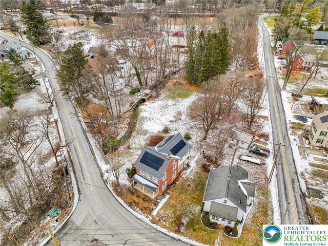 1333 Spring Valley Road, Bethlehem City, PA 18015