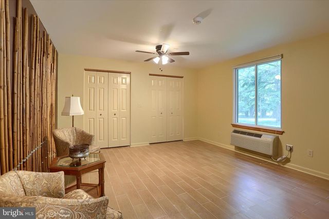 4225 ORCHARD HILL RD, Harrisburg, PA 17110