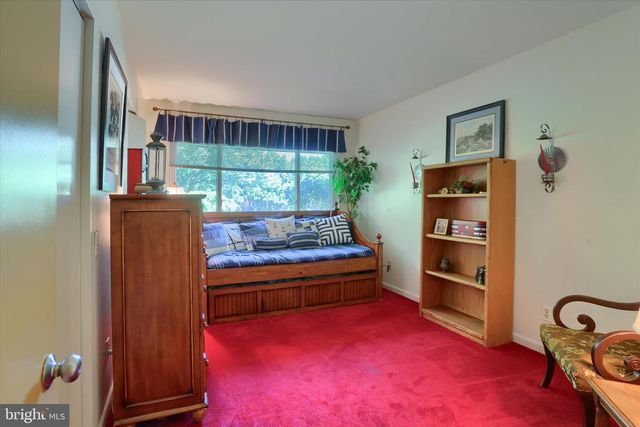4225 ORCHARD HILL RD, Harrisburg, PA 17110