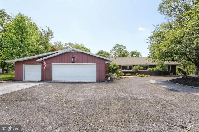 4225 ORCHARD HILL RD, Harrisburg, PA 17110