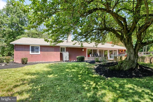 4225 ORCHARD HILL RD, Harrisburg, PA 17110