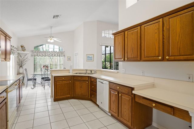 223 RIDGE VIEW DRIVE, Davenport, FL 33837