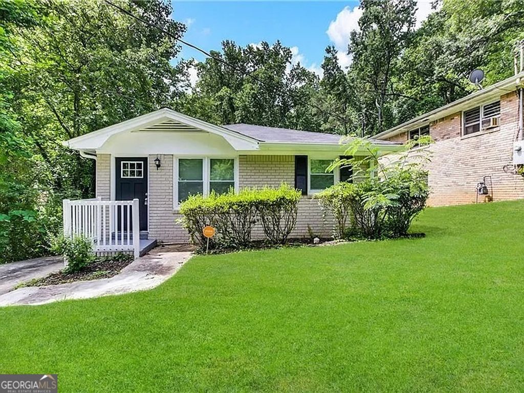 2402 Main Street NW, Atlanta, GA 30318