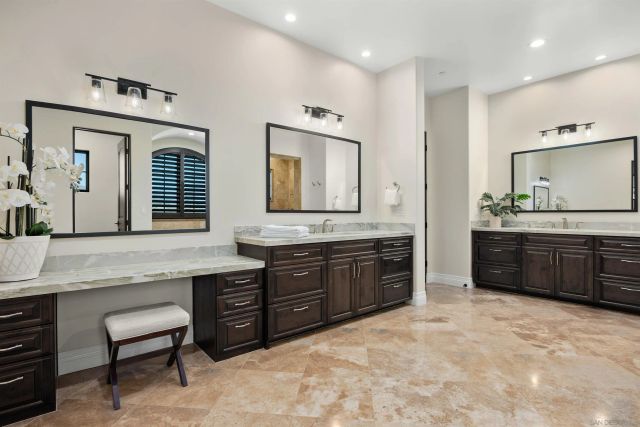 7545 Top O The Morning Way, San Diego, CA 92127