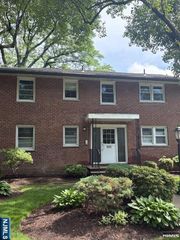 23-16 Howard Avenue D, Fair Lawn, NJ 07410