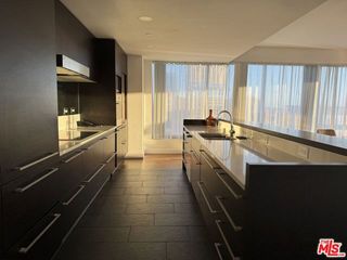 6250 Hollywood Boulevard 12H, Los Angeles, CA 90028