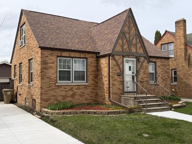 2540 Lincoln ROAD, Kenosha, WI 53143