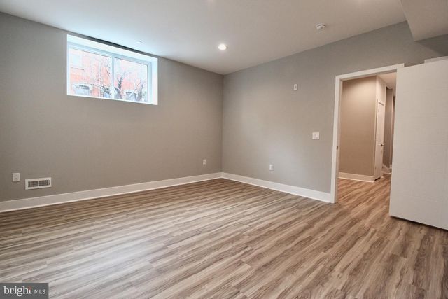 1642 CAMBRIDGE ST, Philadelphia, PA 19130