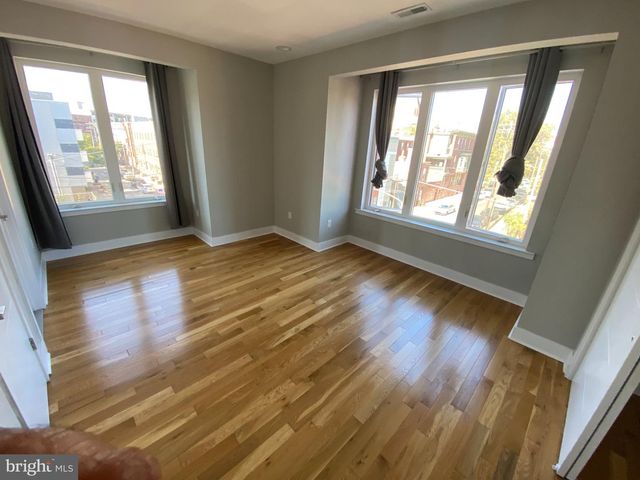 1642 CAMBRIDGE ST, Philadelphia, PA 19130