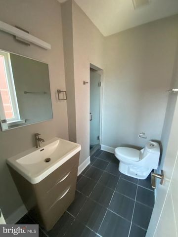 1642 CAMBRIDGE ST, Philadelphia, PA 19130