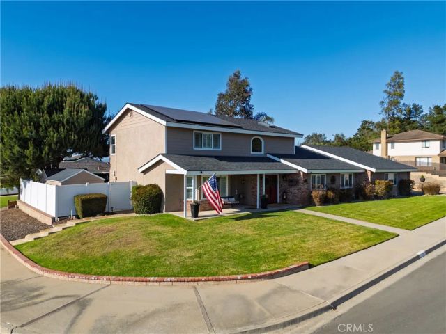 1377 Ken, Santa Maria, CA 93455