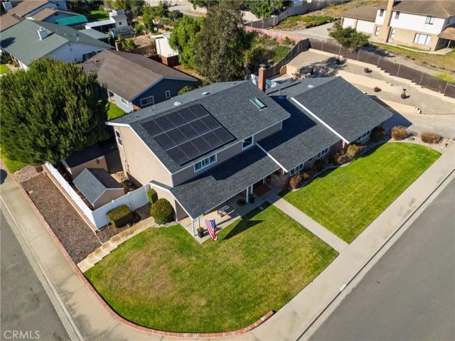 1377 Ken, Santa Maria, CA 93455