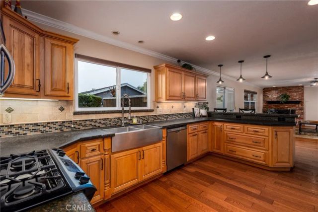 1377 Ken, Santa Maria, CA 93455