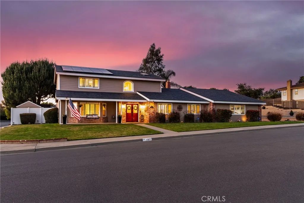1377 Ken, Santa Maria, CA 93455