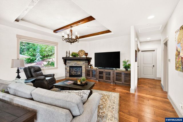 450 Augusta St SE, Salem, OR 97306