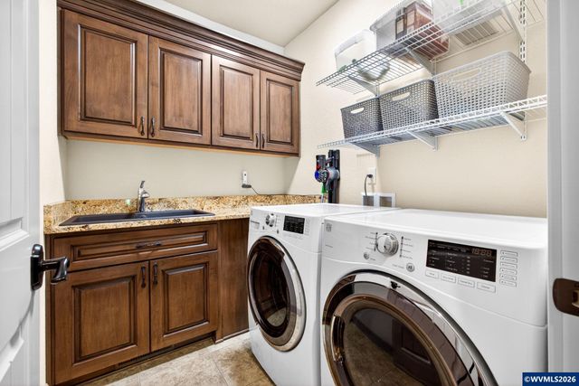 450 Augusta St SE, Salem, OR 97306