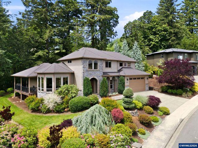 450 Augusta St SE, Salem, OR 97306