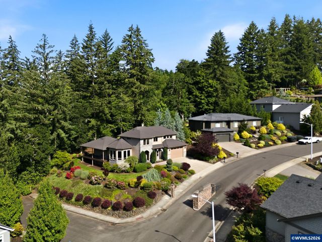 450 Augusta St SE, Salem, OR 97306